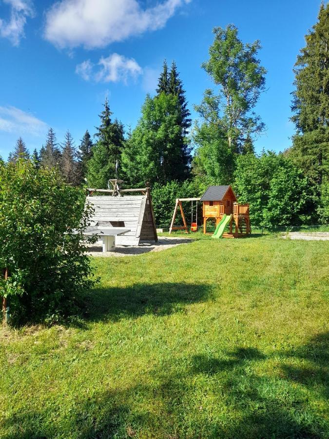Camping-Chalets La Faviere Lac des Rouges Truites Exterior photo