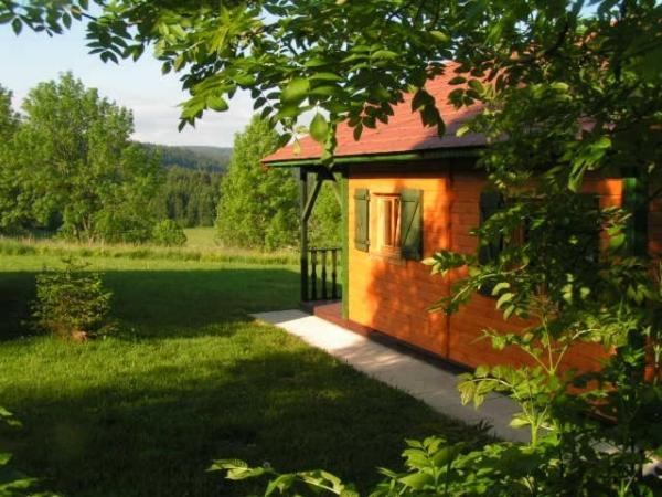 Camping-Chalets La Faviere Lac des Rouges Truites Exterior photo