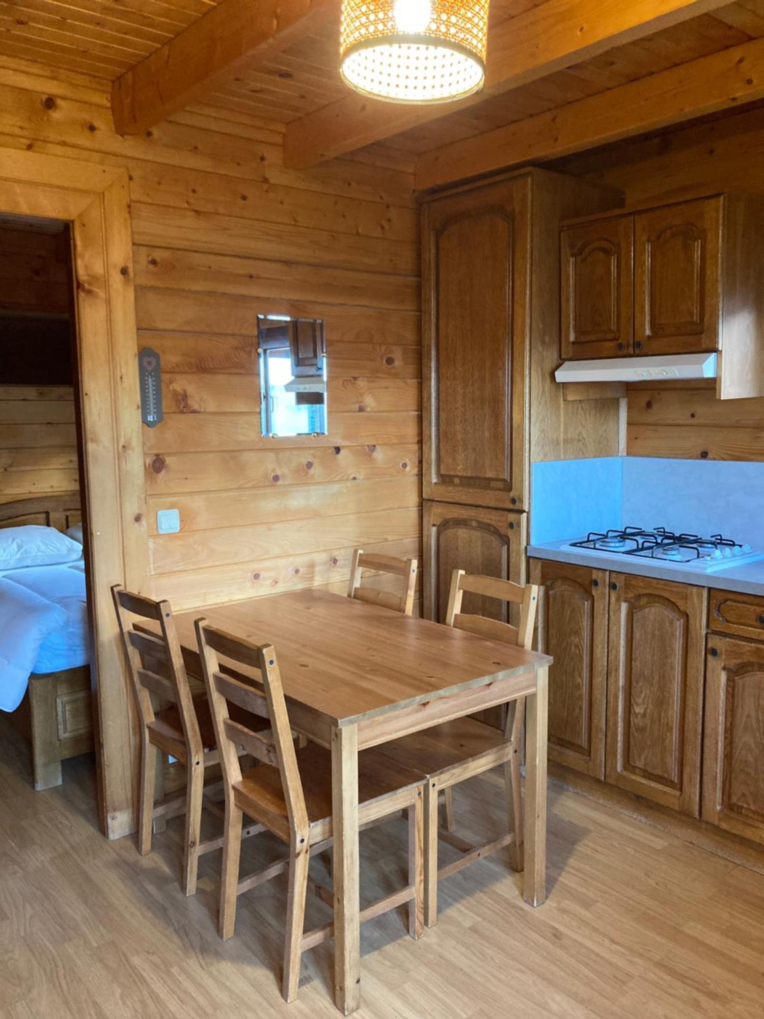 Camping-Chalets La Faviere Lac des Rouges Truites Exterior photo